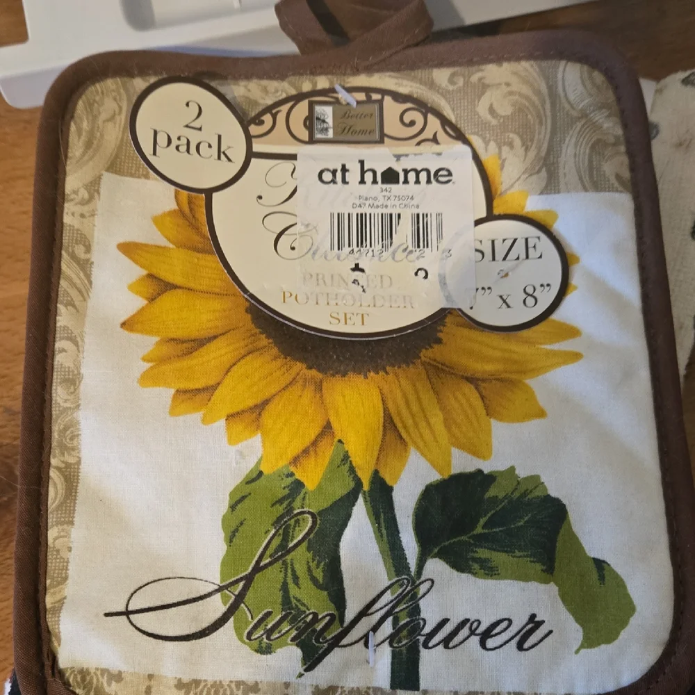 Summer Sunflower Potholders, New